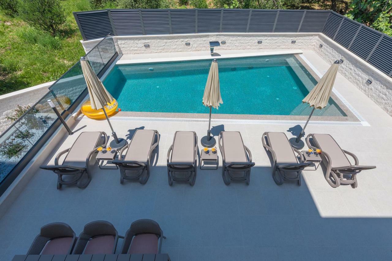 Villa Vid Apartments - Makarska Exklusiv Buitenkant foto